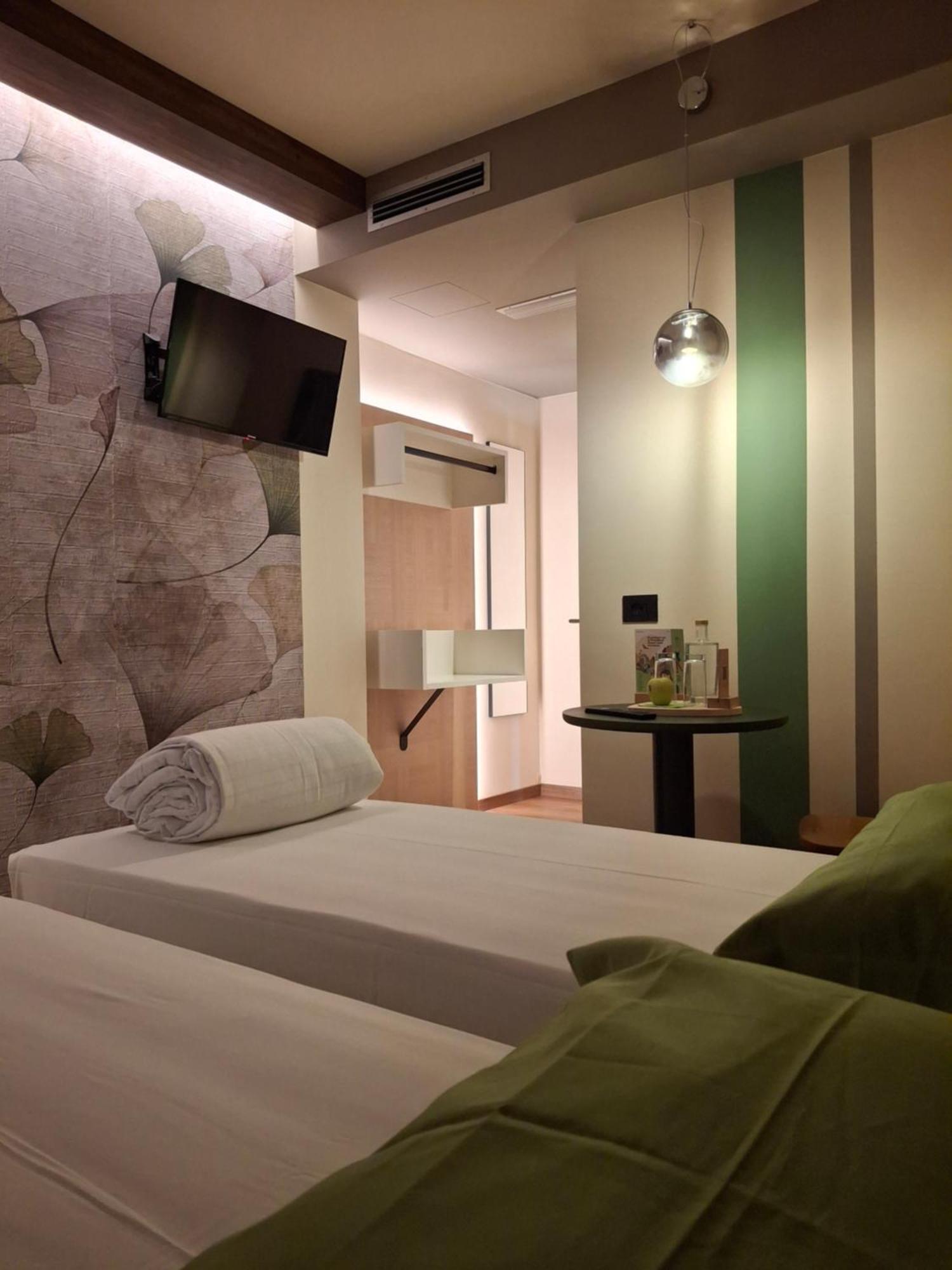 Hotel Dolomiti Saone Tione di Trento Exterior photo